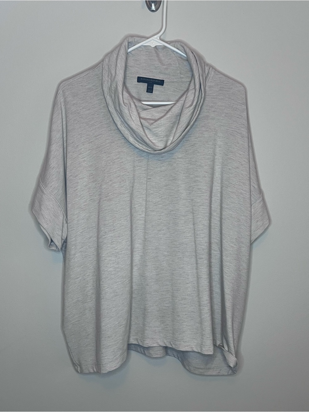 Banana Republic Light Gray Cowl Neck Short Sleeve Sweater